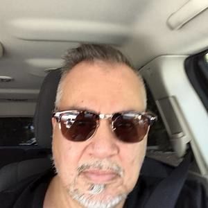 Meet your Posher, Adrian